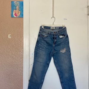 Mom style denim jeans